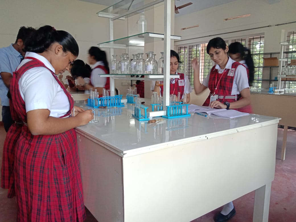 Students in the science laboratory at Pragati Academy, a CBSE school in Kerala