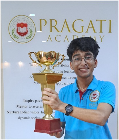 NEET TOPPER 2025 - SAJITH AARON